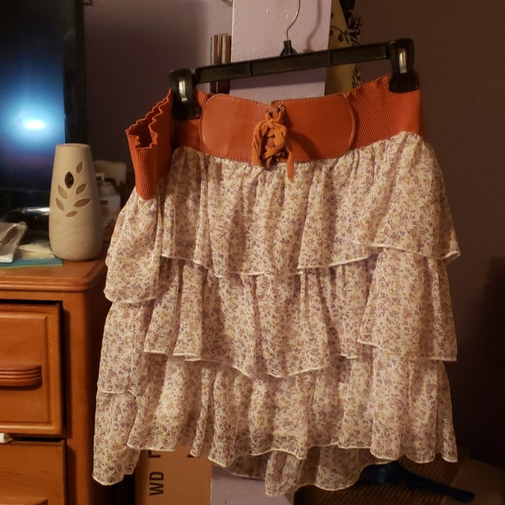 Ladies skirt